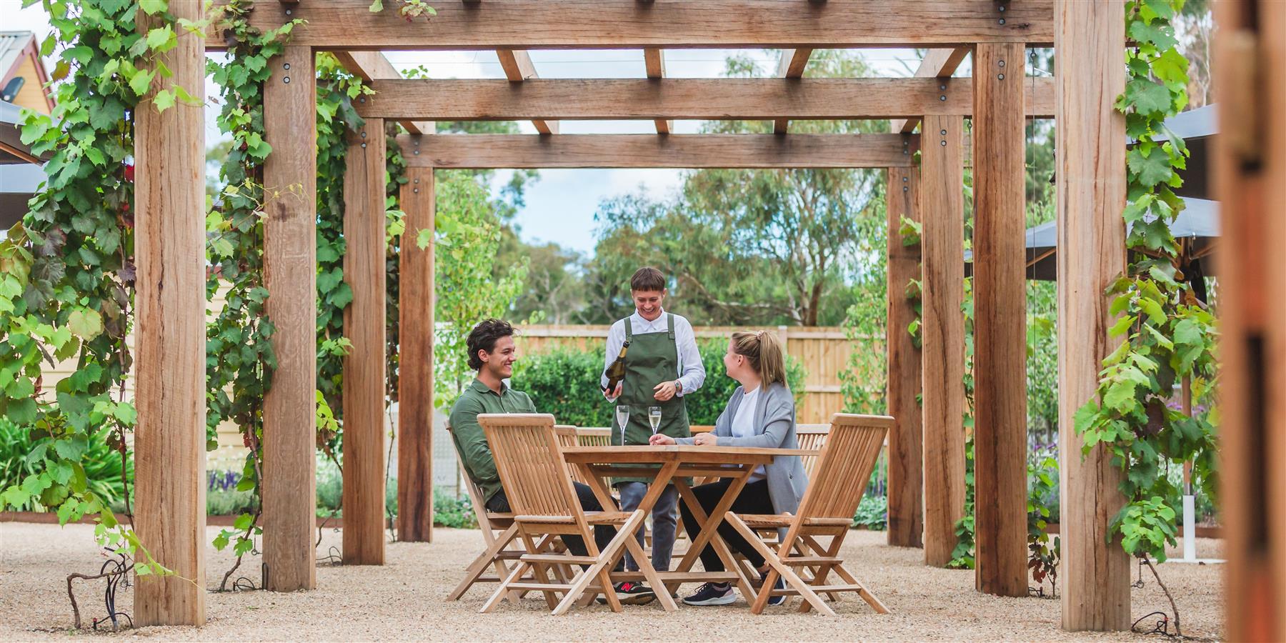 9 Of The Best Cellar Doors To Visit On The Mornington Peninsula